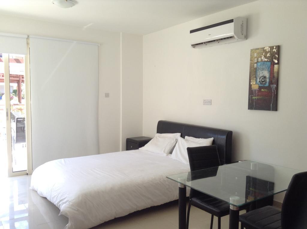 Paphos Adriana Holiday Resort חדר תמונה