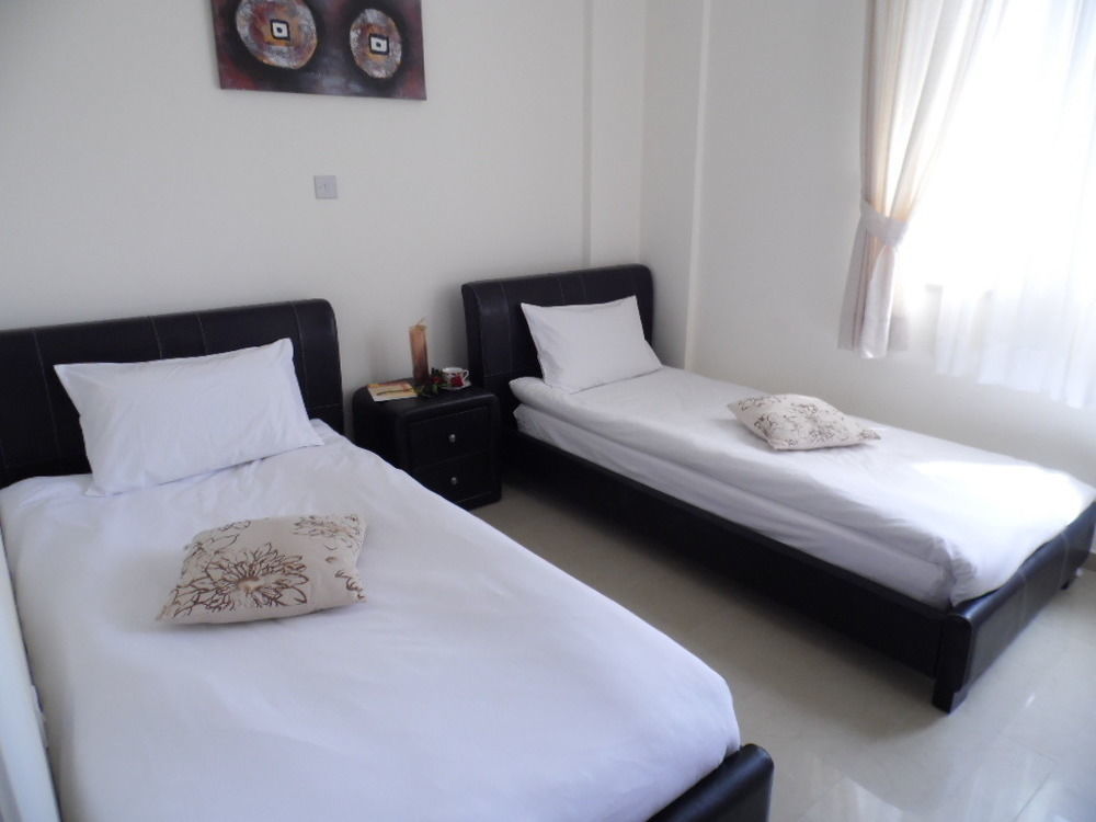 Paphos Adriana Holiday Resort מראה חיצוני תמונה